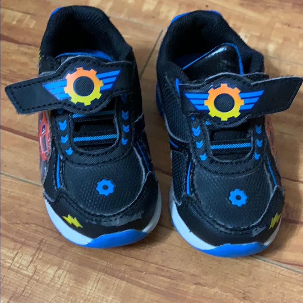 Toddler boys sneakers